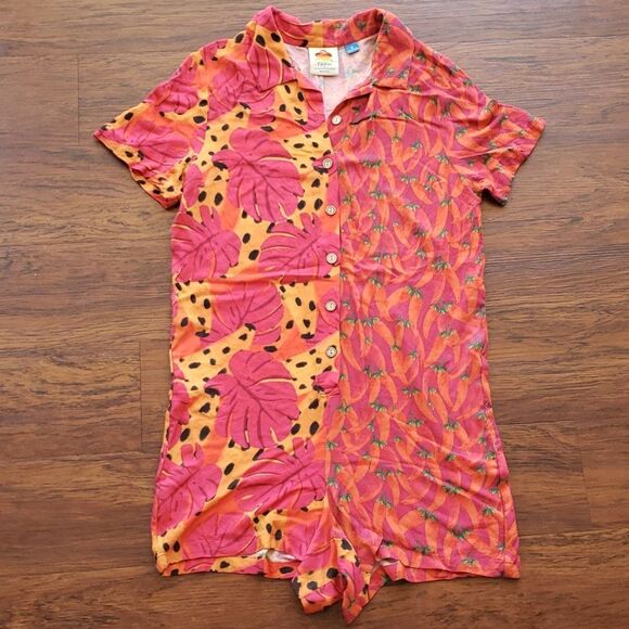 NWOT FARM Rio Contrast Hot Chili Peppers and Palm Leaves Banana Romper size Med - Picture 2 of 7